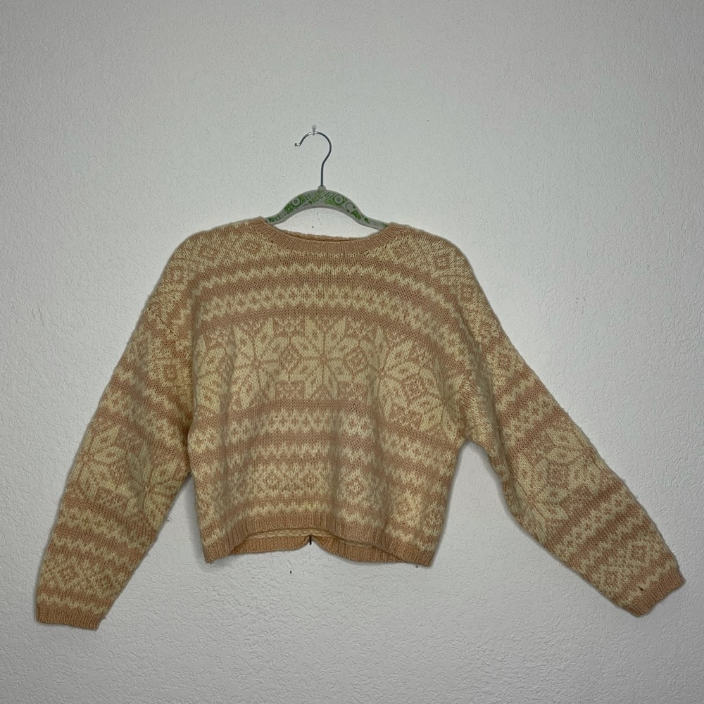 Ann Taylor 100% wool knit sweater